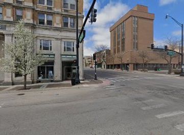 illinois/waukegan/landmark/waukegan-building