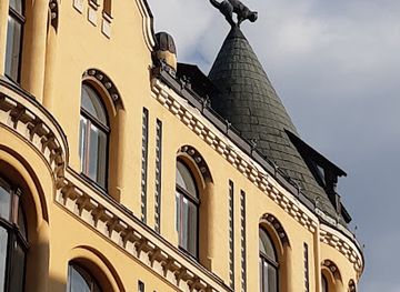 latvia/riga/landmark/cat-house