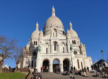 france/paris/montmartre/landmark/the-basilica-of-sacre-coeur-de-montmartre