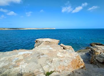 malta/northern-region/landmark/ww2-ruins