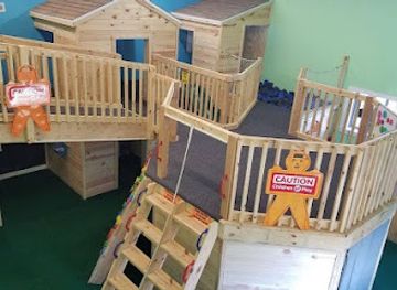 illinois/starved-rock-state-park/landmark/starved-rock-entertainment