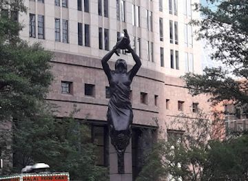 north-carolina/charlotte-metro/landmark/trade-and-tryon-streets