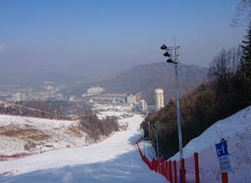 south-korea/pyeongchang-ski-resorts/landmark/phoenix-pyeongchang-snow-park