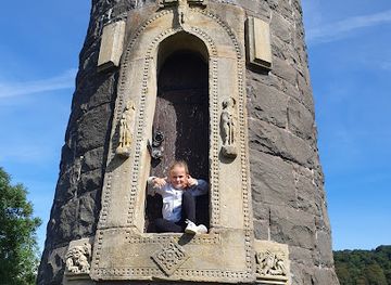 united-kingdom/ayrshire/landmark/largs-pencil-monument