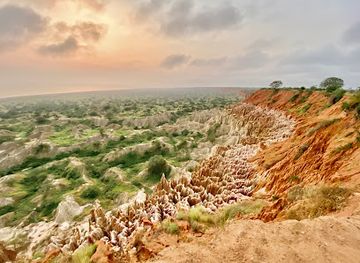 angola/cabinda/landmark/viewpoint-of-the-moon
