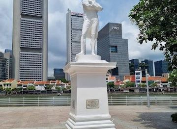 singapore/central-business-district/landmark/statue-of-sir-stamford-raffles