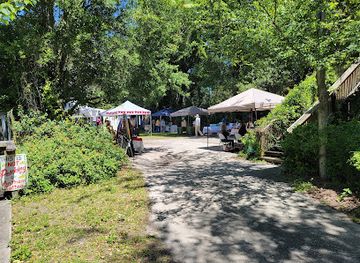 florida/gainesville/landmark/artisans-guild-gallery