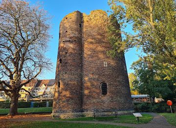 united-kingdom/the-broads/landmark/cow-tower