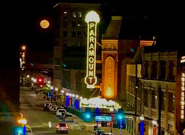 illinois/aurora/landmark/aurora-area-convention-visitors-bureau