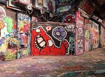 united-kingdom/windsor/attraction/leake-st-2