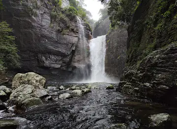 Dumbara Ella Waterfall