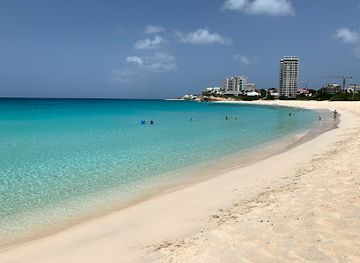 sint-maarten/dawn-beach/landmark/mullet-bay-beach