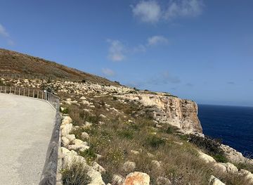 malta/zurrieq/landmark/wied-il-hallelin