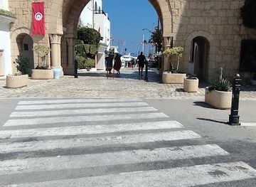 tunisia/sousse/port-el-kantaoui/landmark/turst