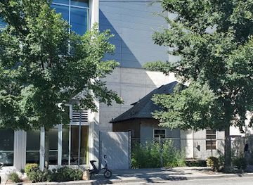 washington/puget-sound/landmark/edith-macefield-house