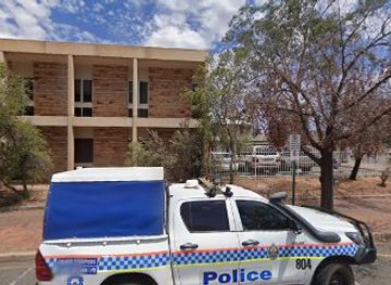 australia/alice-springs/landmark/kangaroo-sanctuary-and-rescue-centre