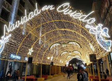 spain/oviedo/landmark/estatua-de-woody-allen