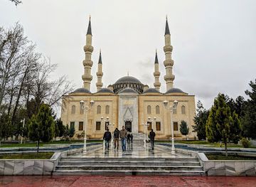 turkmenistan/ashgabat/landmark/ertugrul-gazi-mosque