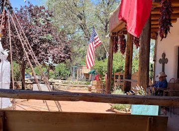 new-mexico/santa-fe/canyon-road/landmark/turner-carroll-gallery