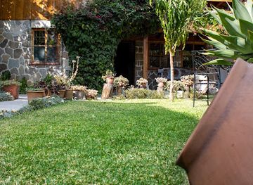 guatemala/panajachel/landmark/hotel-utz-jay