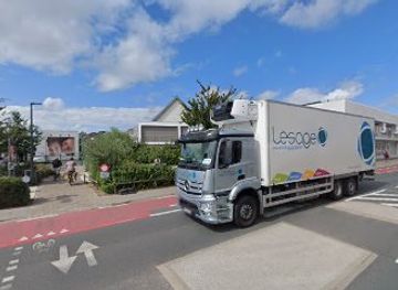 belgium/ostend-bruges-international-airport/landmark/fietsroute-tussen-de-torhoutsesteenweg-en-prins-rozenlaan-mariakerke