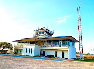 laos/xiangkhoang-province/landmark/xieng-khouang-airport
