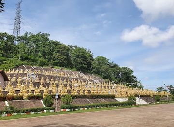 laos/pakse/landmark/wat-phousalao