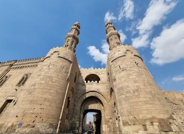 egypt/nubia/landmark/bab-zuweila