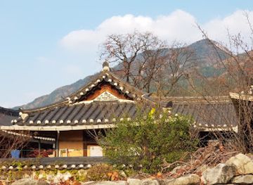 south-korea/gwandong-region/landmark/oeam-folk-village