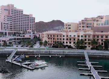united-arab-emirates/dibba-al-fujairah/landmark/aqua-bounce-fujairah