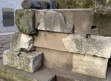 germany/dusseldorf/landmark/ancient-roman-harbor-street