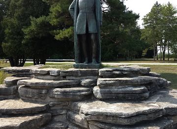 wisconsin/door-county/landmark/wisconsin-state-historical-marker-62-red-banks
