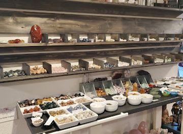 michigan/mount-pleasant/landmark/all-things-divine-boutique