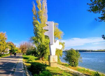 romania/galati/landmark/faleza-inferioara