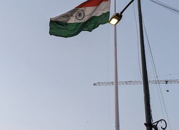 india/karnataka/landmark/india-flag