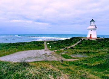 new-zealand/southland/landmark/waipapa-point-lighthouse