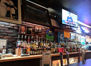 rhode-island/warwick/landmark/the-whalen