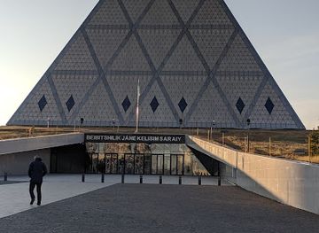 kazakhstan/nur-sultan/landmark/astana-arena