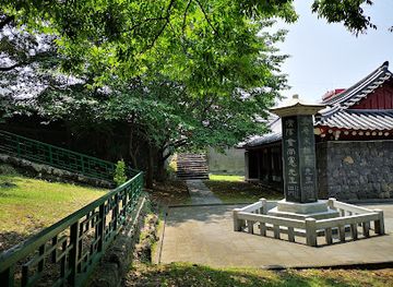south-korea/jeju-city/landmark/ohyeondan