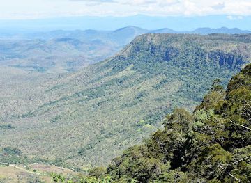 papua-new-guinea/new-ireland/landmark/varirata-national-park