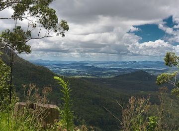 australia/far-north-queensland/landmark/queen-mary-falls