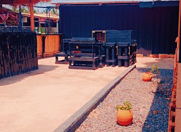 ghana/ada-foah/landmark/y-s-lounge