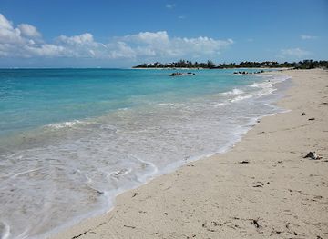 turks-and-caicos-islands/leeward-beach/landmark/babalua-beach