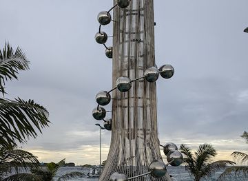 maldives/hulhumale/landmark/tsunami-monument