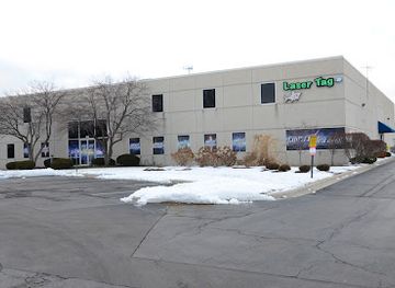 illinois/naperville/landmark/chasers-laser-tag