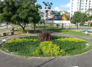 colombia/barranquilla/altos-de-riomar/landmark/parque-paseo-de-la-castellana