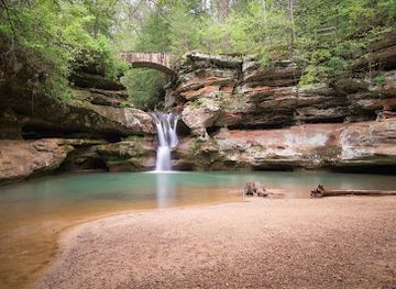 ohio/hocking-hills/landmark/hocking-hills-state-park-visitor-center