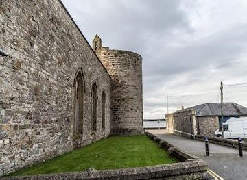 united-kingdom/gwynedd/landmark/town-walls-caenarfon