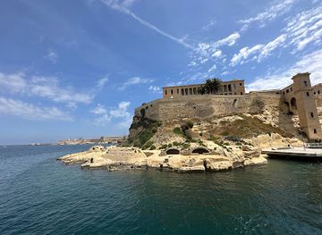 malta/sliema/landmark/iseemalta