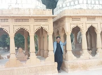 pakistan/lower-sindh/landmark/muond-of-khudabad-ii